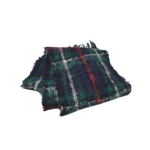 Cadaz Mohair and Wool Blend Tartan Plaid Scarf 70x9 Made in Scotland Green & Red - Picture 2 of 8